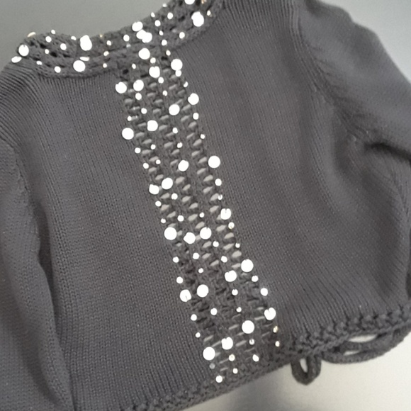 ROXIE B...NWOT... CROP SWEATER..MEDIUM - Picture 5 of 6